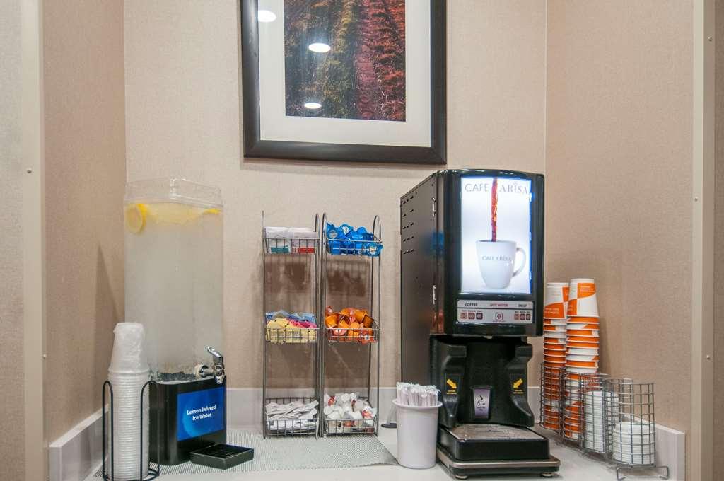 Comfort Inn & Suites Downtown Near University Тъскалуса Ресторант снимка